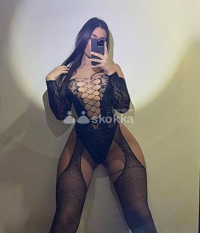 Hola soy Georgina una chilenita traviesa y muy golosa que te conplasera todas tus fantasias