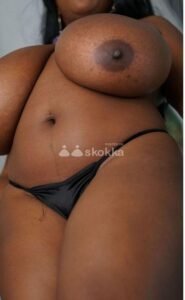 NEGRA-CALIENTE-Y-JUGUETONA-1